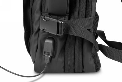 Kelioninė kuprinė Beaster su integruota USB jungtimi BS928BP