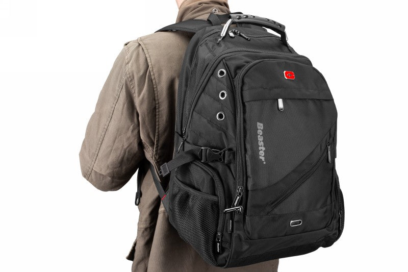 Kelioninė kuprinė Beaster su integruota USB jungtimi ir vieta ausinėms prijungti BS931BP