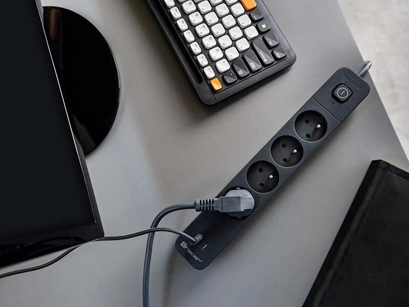 Tracer 47026 Power Line+ 1.5m (4 outlets +1x USB A+ 1x Type C, PD18W)
