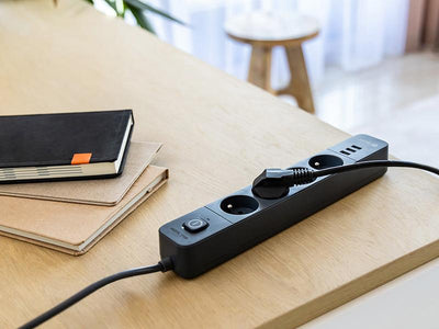 Tracer 47027 Power Line+ 1.5m (4 outlets +3x USB A, 5V 2,4A)