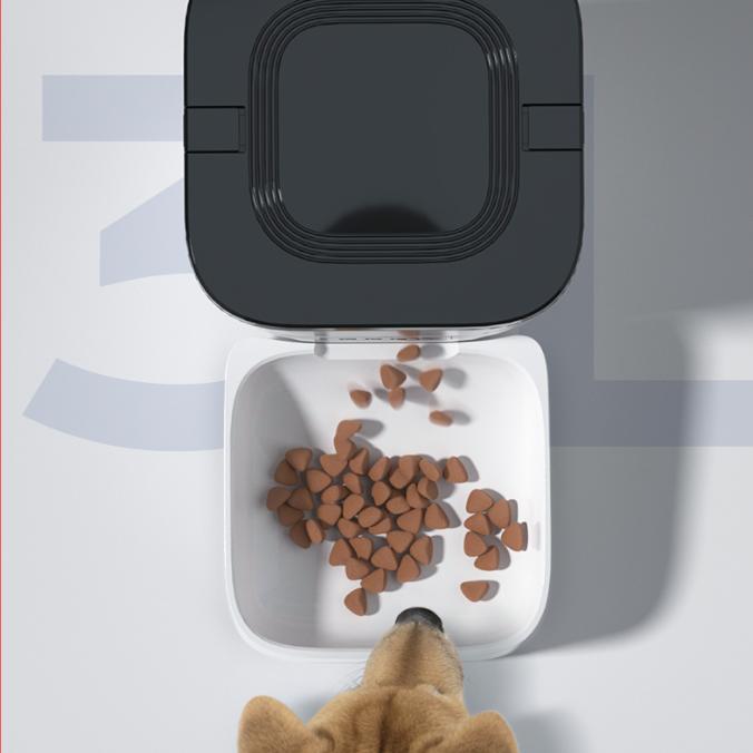 Sponge Automatic Pet Feeder Smart Camera
