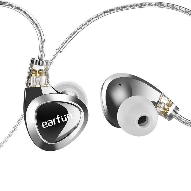 Wired earphones EarFun EH100 (silver), Słuchawki dokanałowe przewodowe EarFun EH100 (srebrne)