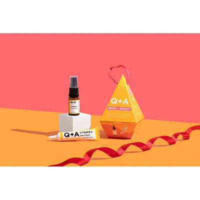 Q+A Merry + Bright Gift Set Veido priežiūros priemonių rinkinys su vitaminu C, 1vnt