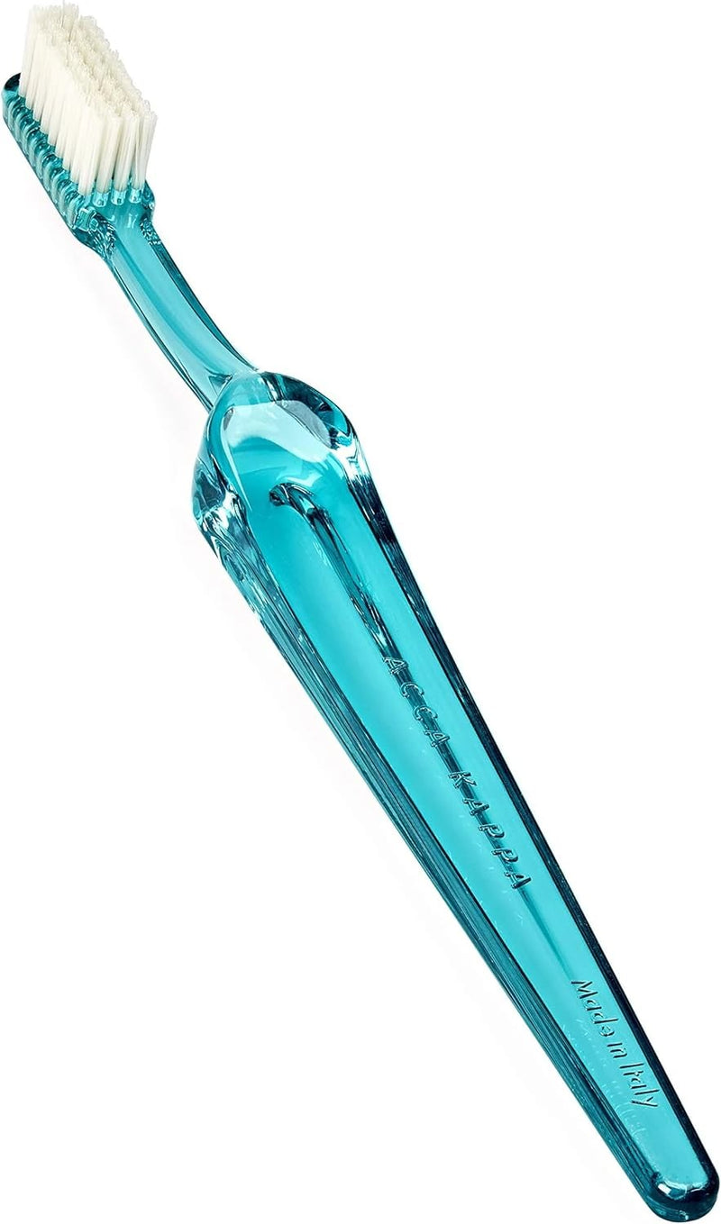 Acca Kappa toothbrush Lympio with medium nylon bristles, turquoise