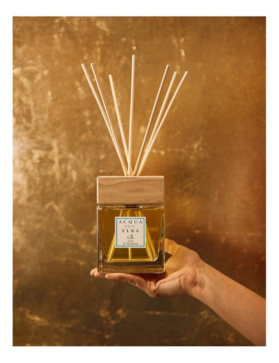 ACQUA DELL’ELBA namų kvapas su lazdelėmis „Casa dei Mandarini“ 500 ml.