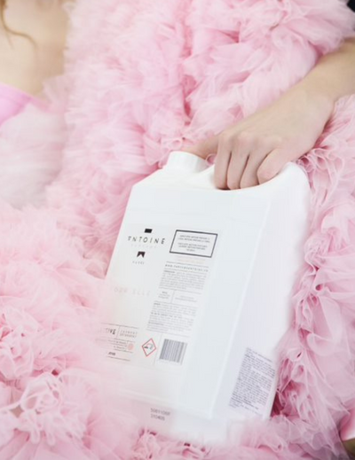 ANTOINE Detergent "Pour Elle" 5 l + gift