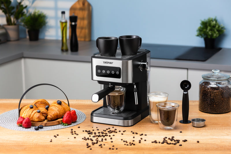 Zelmer ZCM6255 Damaged Box