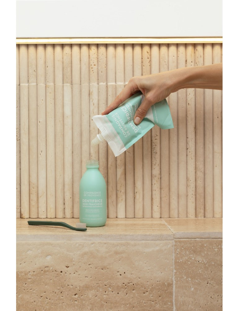 CDP gaivinančios dantų pastos su pipirmėte eko papildymas 180 ml