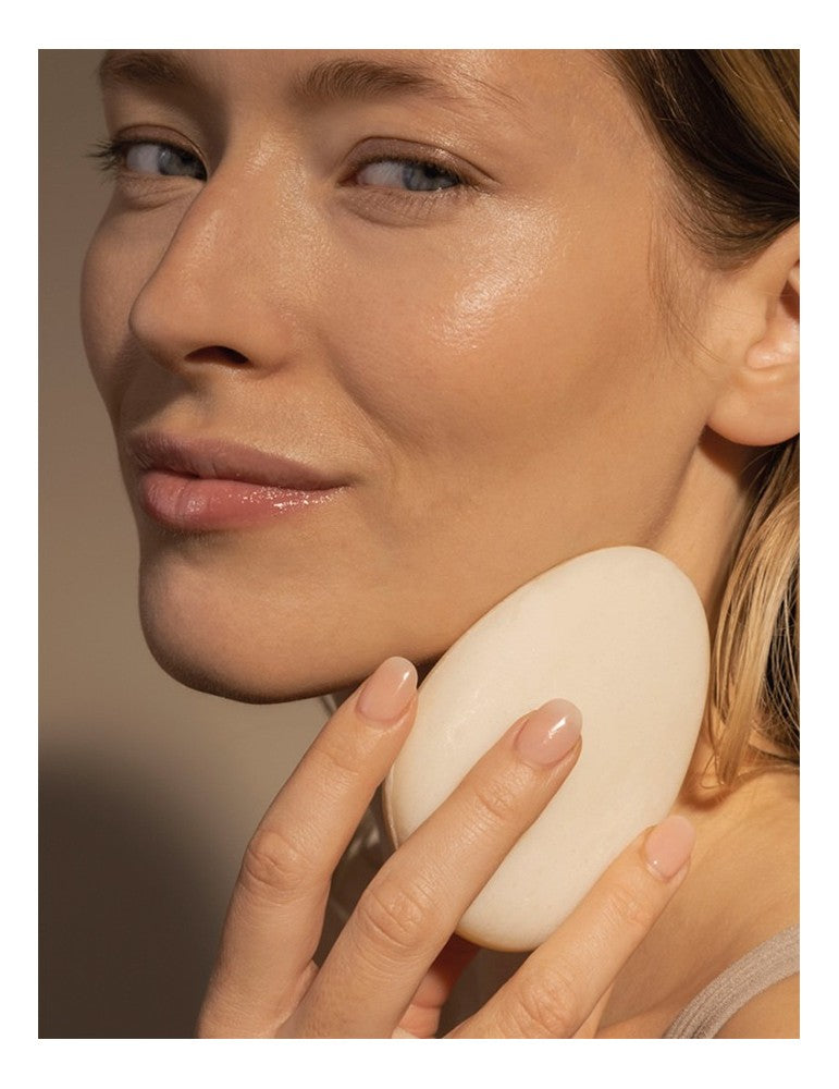 CDP kietas prausiklis jautriai veido odai „Sensitive Skin“ 85 g