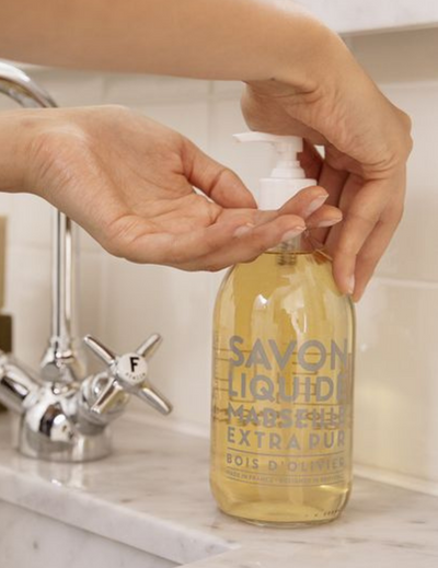 CDP skystas muilas „Olive Wood“ 495 ml.