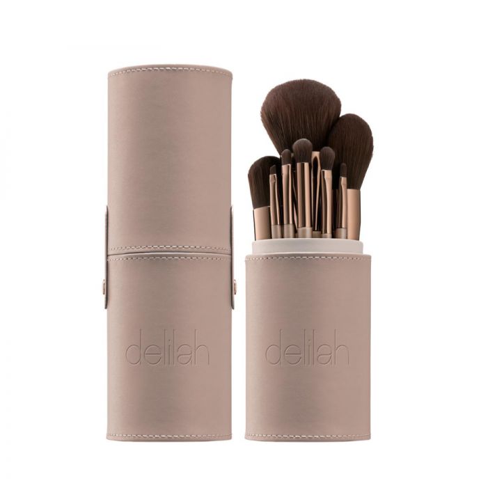 delilah VEGAN BRUSH COLLECTION makiažo šepetėlių rinkinys