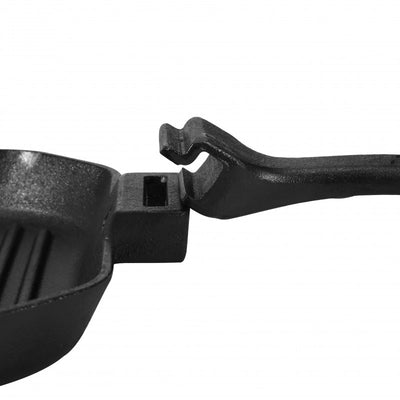 Ribbed cast iron frying pan with removable handle Steak Champ