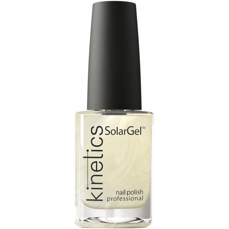 Nagų lakas Kinetics Fall 2025 Curious SolarGel 662 Buttercream KNP662, 15 ml