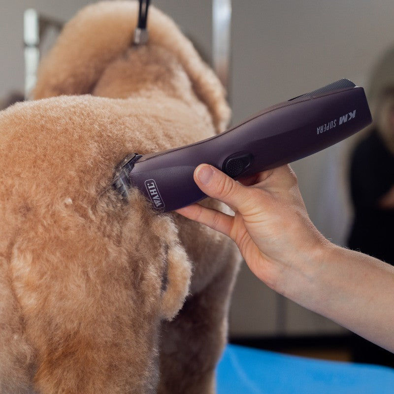 Profesionali plaukų kirpimo mašinėlė gyvūnams WAHL Professional Animal KM Supera Burgundy WAHP1263-0471, belaidė