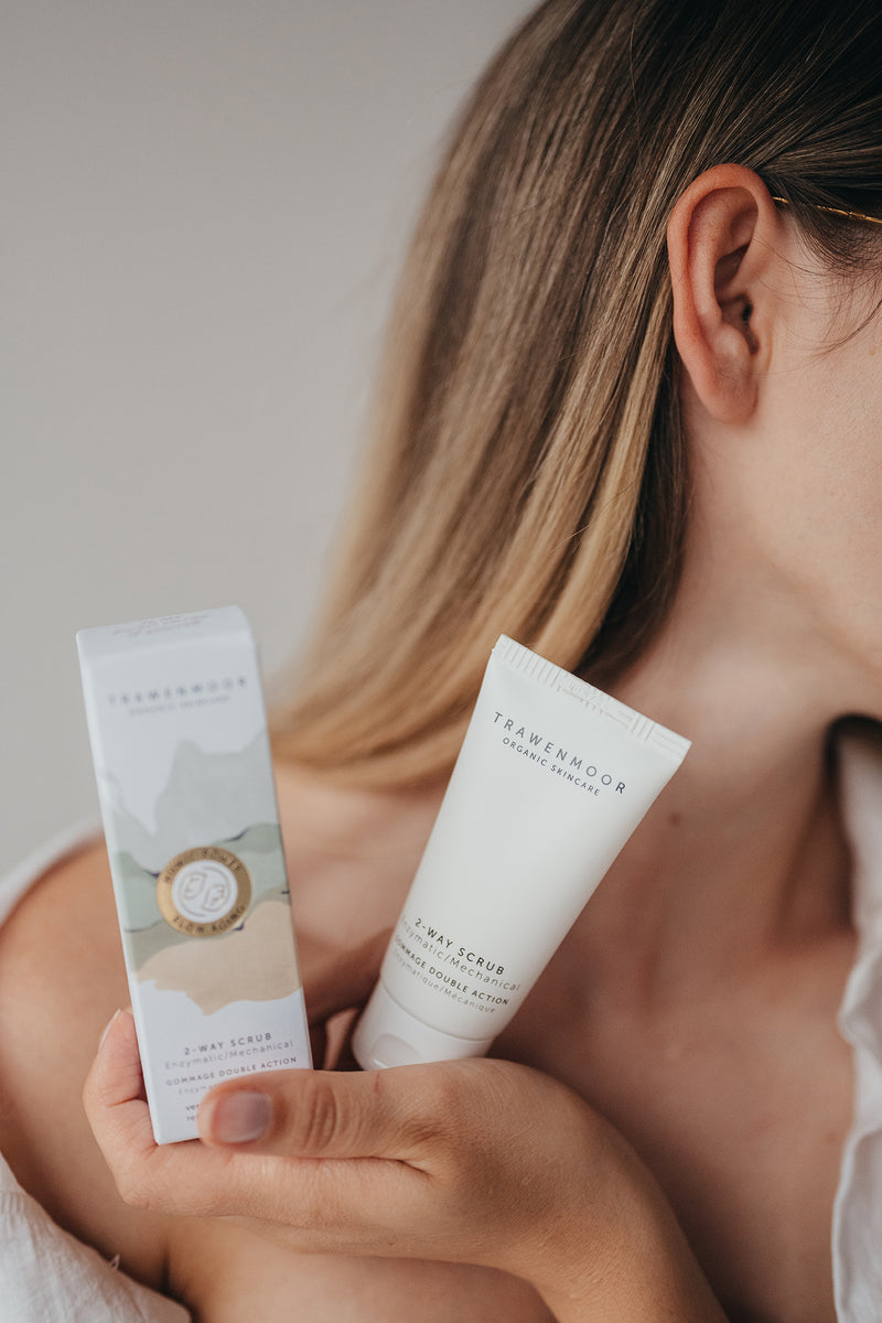 Trawenmoor by Dr. Spiller 2-WAY SCRUB - Organiškas daugiafunkcinis 2in1 šveitiklis, 50ml