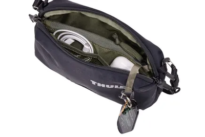 Thule 5005 Paramount Crossbody 2L Black