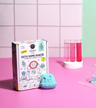 Nailmatic KIDS COSMOS Бомбочка для ванны Набор для изготовления мыльных пузырей