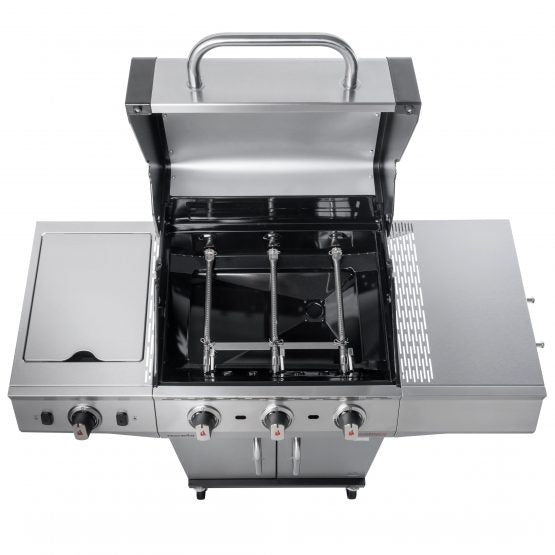 Gas grill with Char-Broil Performance Pro S 3