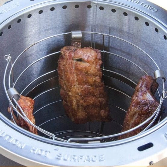 Gas grill tandoori smoker Char-Broil The Big Easy