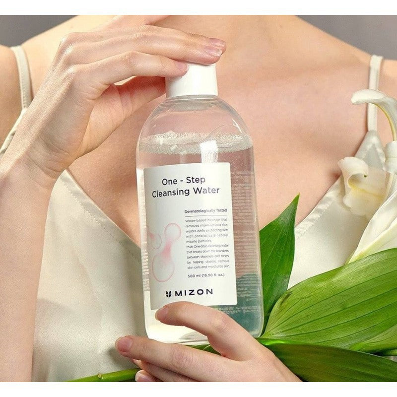 Facial cleansing water Mizon One Step Cleansing Water, suitable for all skin types, 500 ml
