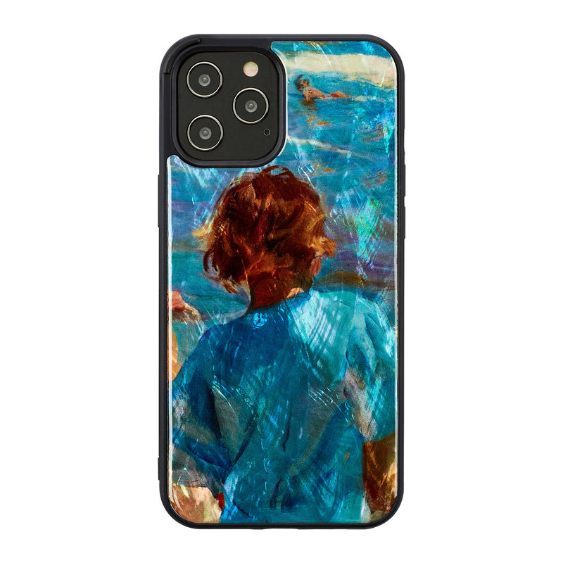 iKins case for Apple iPhone 12/12 Pro children on the beach